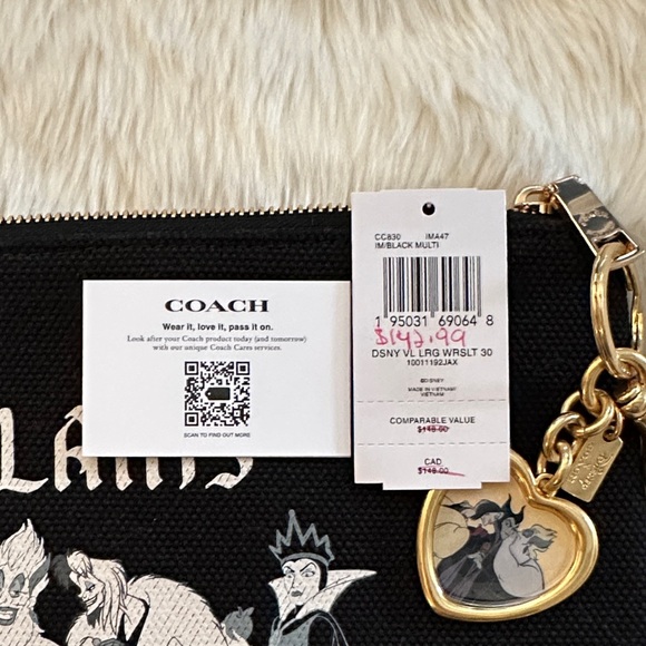Coach Black Villains Clutch & Keychain - Picture 3 of 3